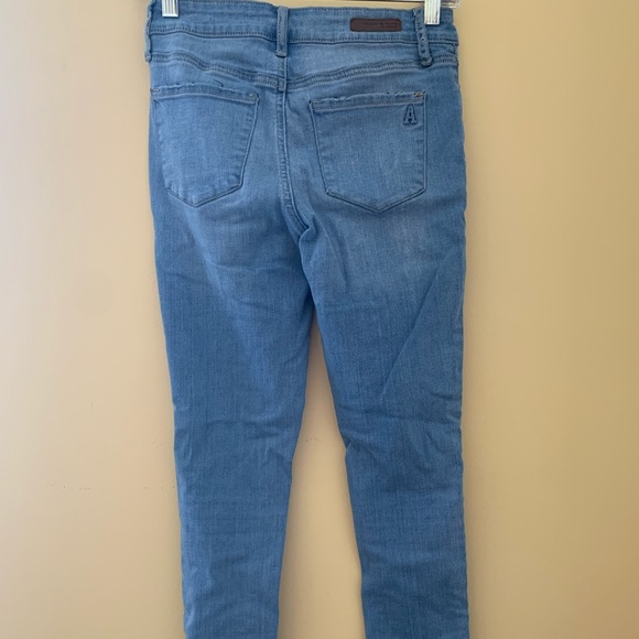 Articles of Society skinny jeans in size 24 - Picture 2 of 2